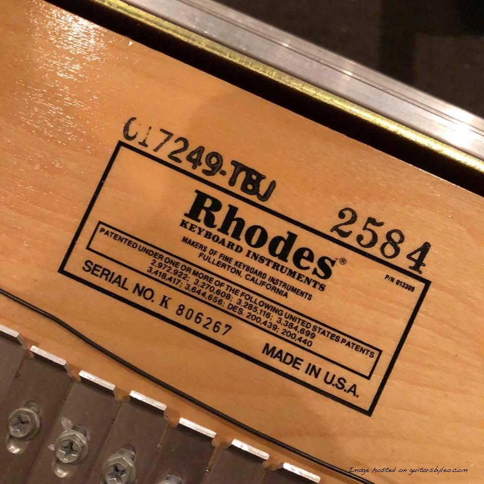 Johnny brought in one of first Rhodes Mark V pianos made-3