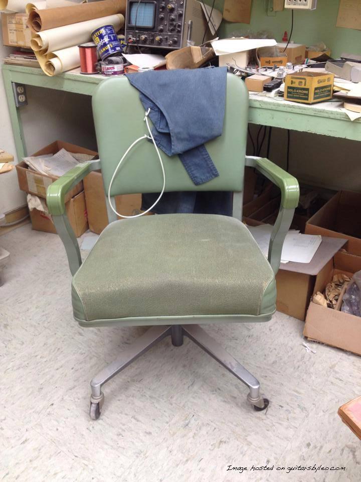 Leo's-chair-in-Lab