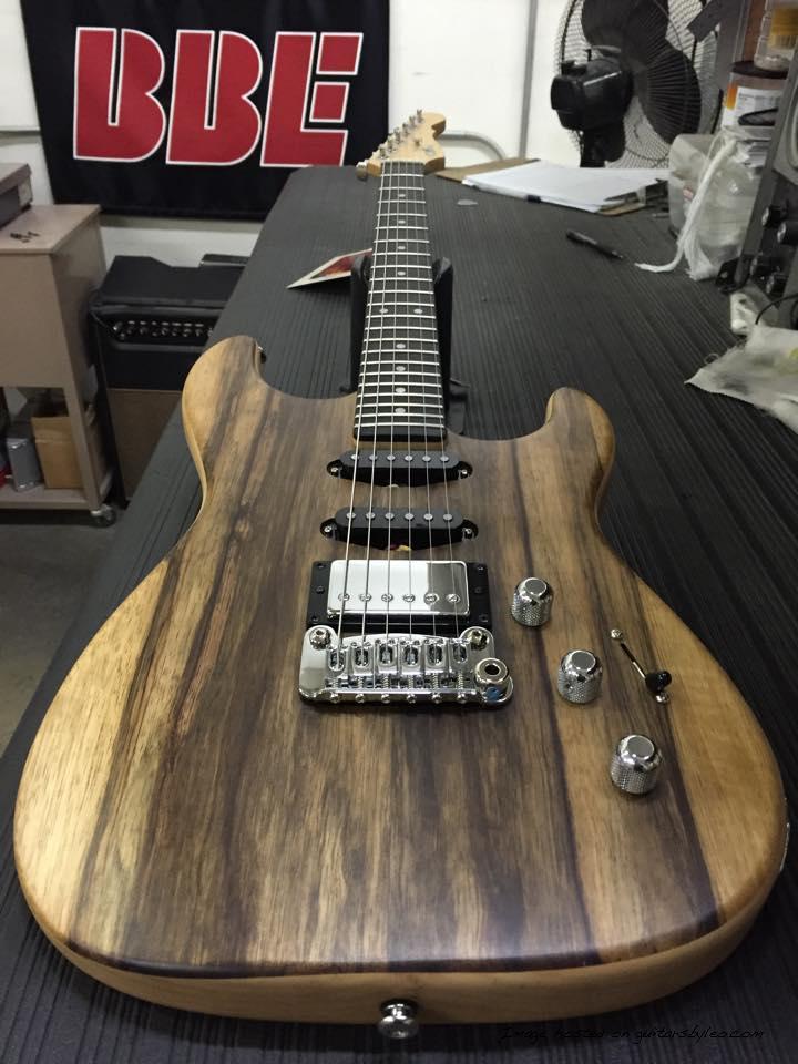 Legacy HSS RMC in Natural Frost over Black Limba