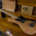 Custom Shop Fallout 2 Short Scale bass in Natural over Swamp Ash-2