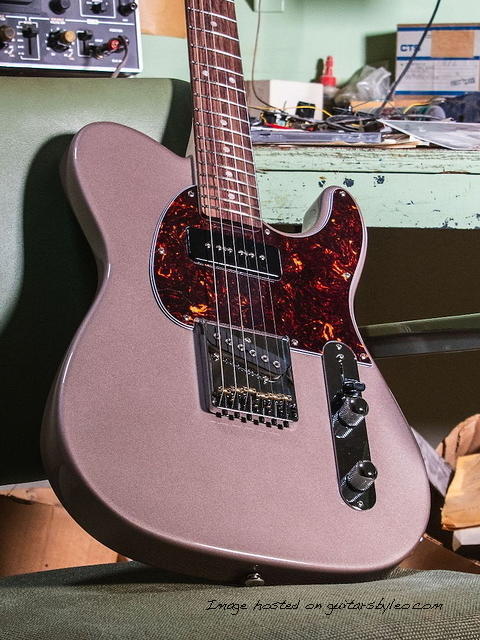 FD AC BB 90 in Shoreline Gold