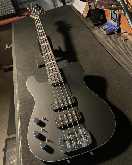 lefty ASAT Bass in Jet Black Frost over alder