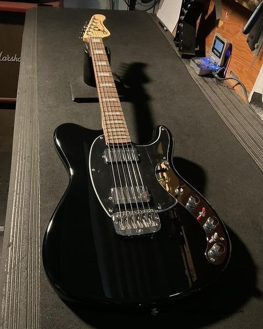 CLF Research Espada HH in Jet Black over alder