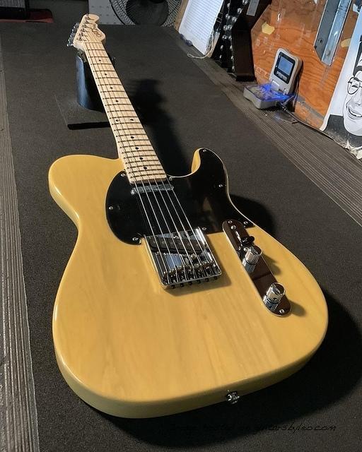 Fullerton Deluxe ASAT Classic Alnico in Butterscotch Blonde over swamp ash