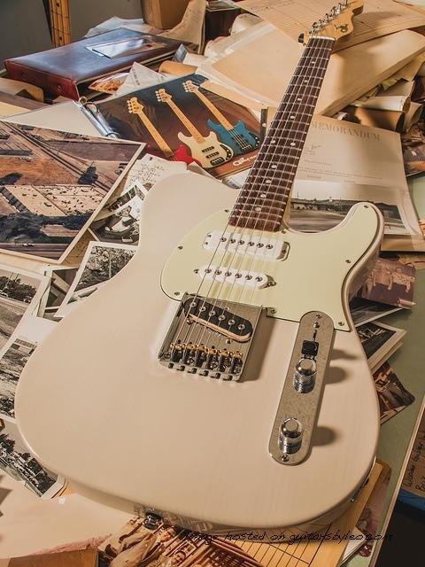 G&L Custom Shop ASAT Classic S in nitrocellulose lacquer Blonde over roasted pine-1