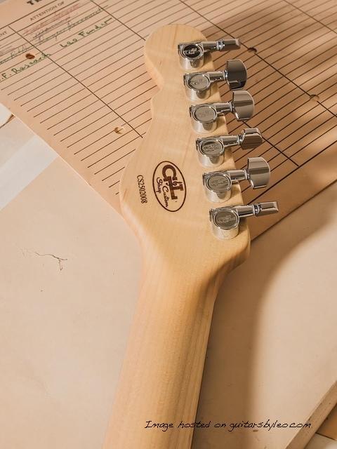 G&L Custom Shop ASAT Classic S in nitrocellulose lacquer Blonde over roasted pine-6