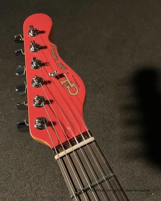 Sweetwater Exclusive ASAT Classic Custom in Fiesta Red-3