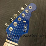 Hard-tail-Legacy-HH-matching-headstock