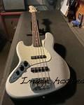 Fullerton Deluxe Left Handed JB MFD in Silver Metallic over alder
