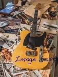 G&L Custom Shop ASAT Solamente in medium aged nitrocellulose lacquer Butterscotch Blonde