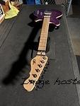 The G-200 style body with deeper treble-side cutaway has been built-4